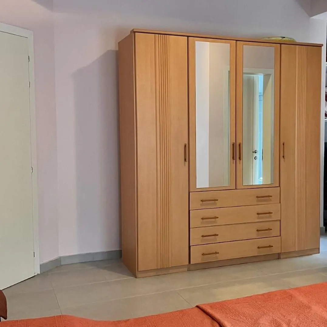 Cozy Villa Apartments Hamallaj ألبانيا